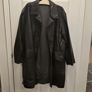 Danier Men's VINTAGE Black Leather Coat